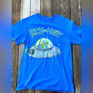 Rick and Morty Tshirt- Size small